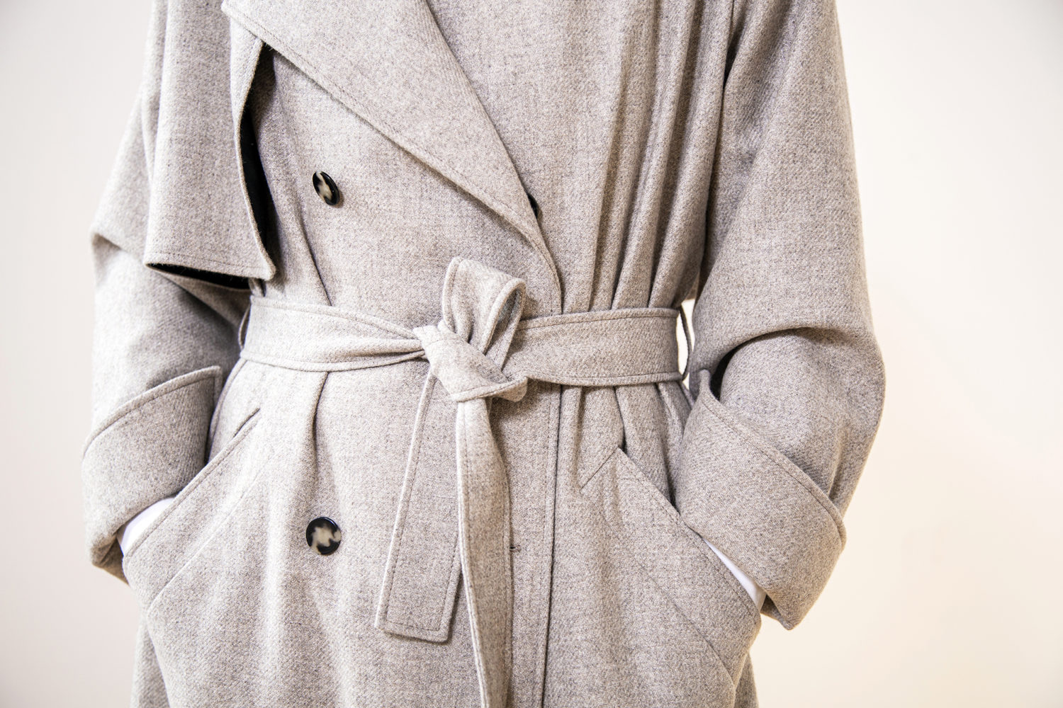 chichino FW21-22 Detail Trench aus Wolle